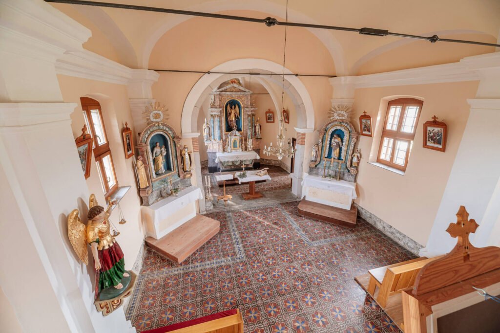 11_Cerkev_sv_Mihaela_Jakovica